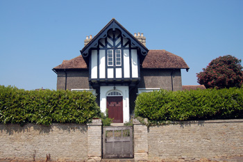 184 High Street Priory Farmhouse May 2008